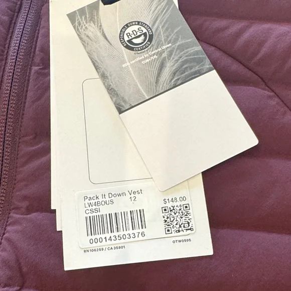 Lululemon Athletica Burgundy Pack It Down Vest - Picture 3 of 7